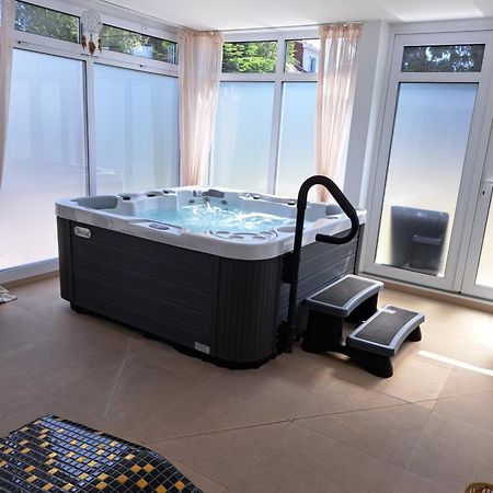 Apartament Z Tarasem A04 W Welle Grzybowo  Exteriör bild