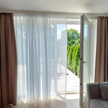 Apartament Z Tarasem A04 W Welle Grzybowo  Exteriör bild